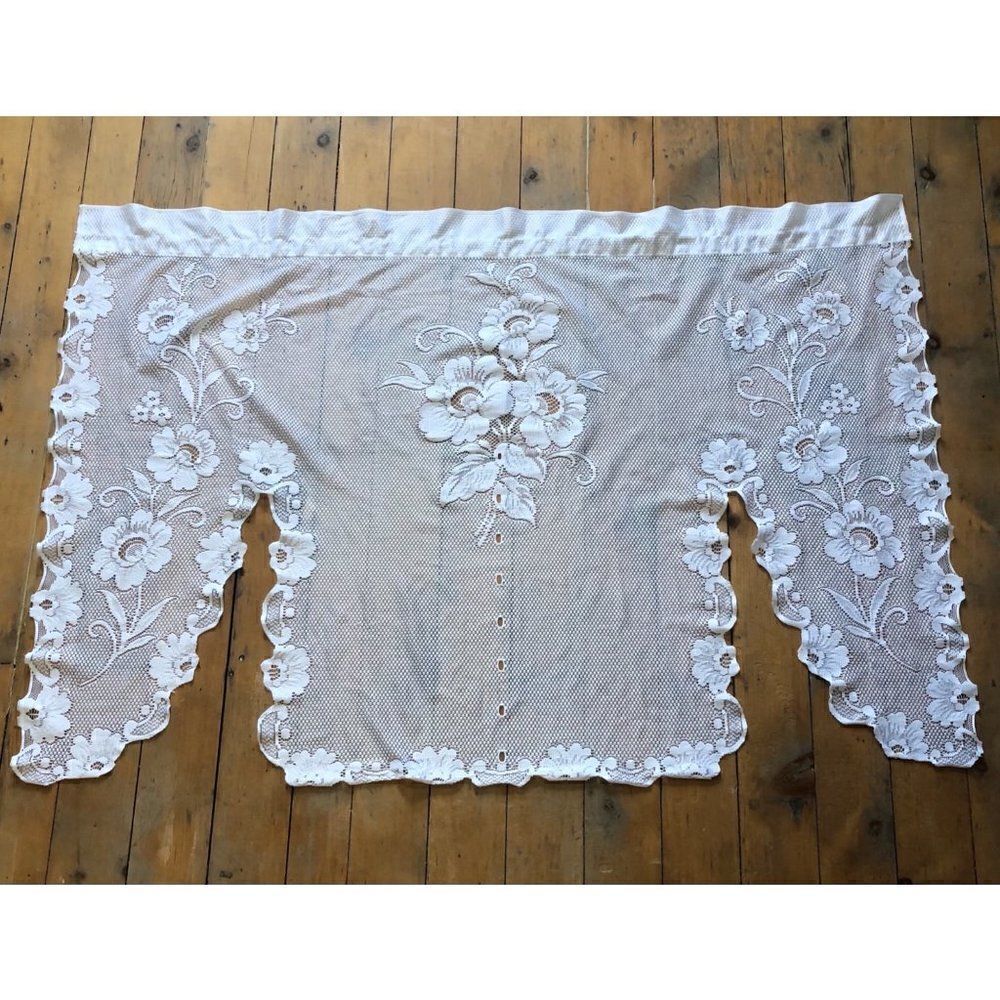 Vintage lace window curtain 56” w x 38“ l